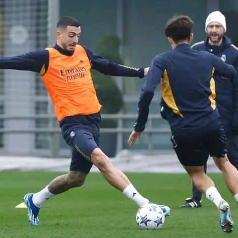 Bay sall Ndiaye (@baysall6899) on Twitter photo 