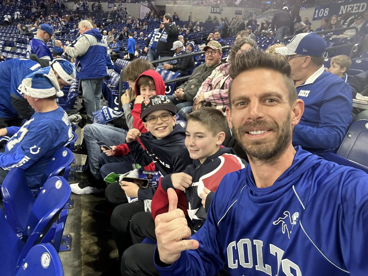 ScottWeez's tweet photo. @PatMcAfeeShow  brought my son and his two flag football buddies tonight for my kids bday and they are cheering for the WRONG team!!  Stop by section 109 and help me change their minds!! https://t.co/C5rDOk3JHo
