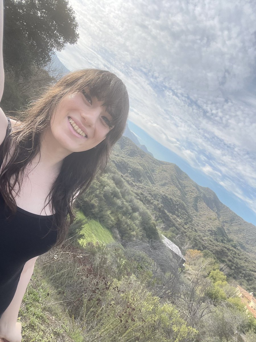 OnieNecrosis's tweet photo. Do you wanna venture out into the wilderness and hunt for Bigfoot with me?
👉👈 https://t.co/hdCG6TB5hc
