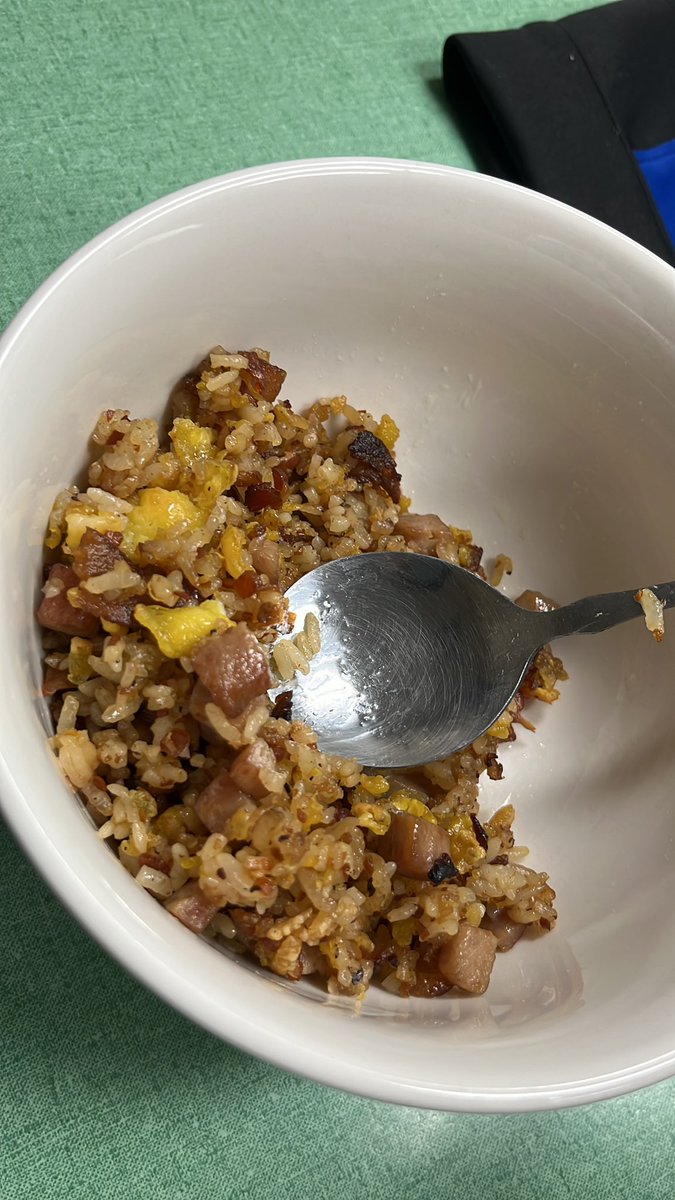 The_Jim_Tornado's tweet photo. This is my fried rice i’m eating right this second
Eggs, soysauce, rice, spam, bacon. Shit is gas https://t.co/ASadcvs4A9