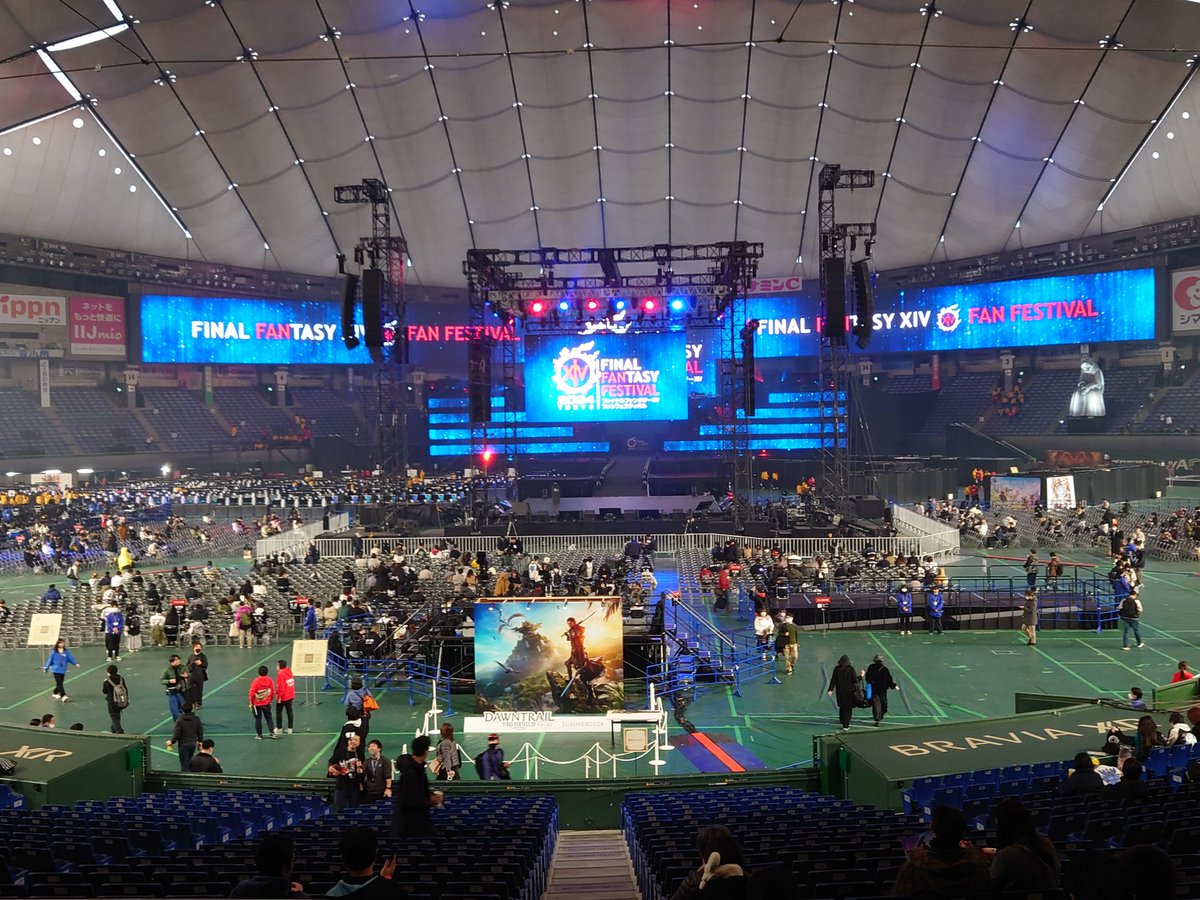 ishiki00's tweet photo. ファンフェス来たー！ https://t.co/1zWr43dsns