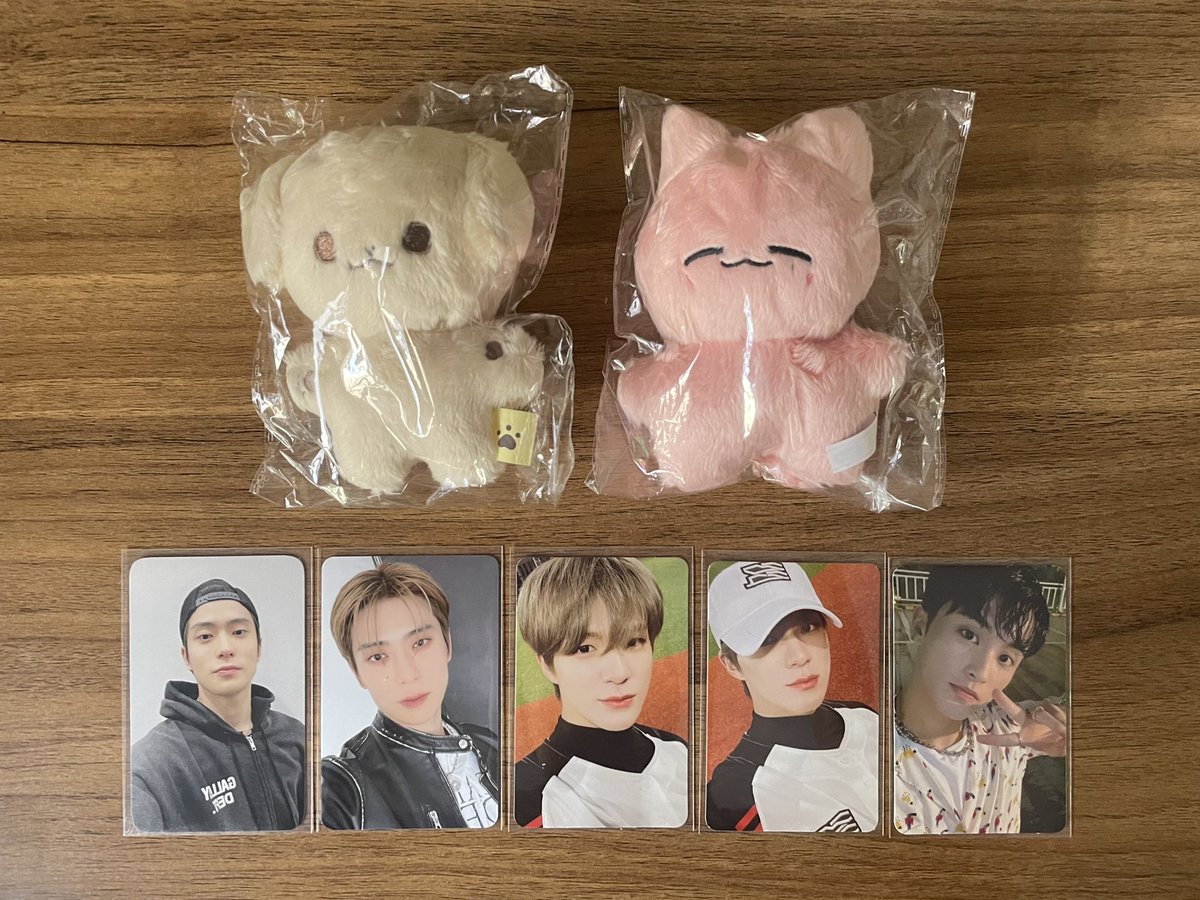 wts lfb ph . . . #yunosells

nct doll and photocard set
⤷ ₱4600 + sf

✧ payo / rsrv
✧ onhand and clean
✧ dm <a href="/yunohauI/">ash</a> to claim

t. nct jaehyun jeno jaennyang kongjjen 10 cm doll kmstation kms snapback ay-yo ktown4u pob universe binder id set baseball selca pc