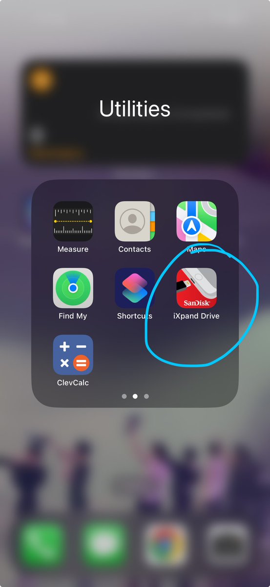 bluejaycart_'s tweet photo. to apple users who's currently finding  an alternative or backup to store their concert vids and pics, recommended itong OTG sandisk usb! available siya sa shopee and onsite store nila. super helpful niya on my end kapag may mga pics and vids me from everyday ganap na ang laki ng mb size ~ you need to download their app lang din para ma access siya then you're good to go! 🤍

I bought it sa physical store nila but here's also their shopee link: 

https://t.co/FV1XUa2dci