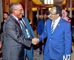 Last night, thousands of Somalis with different political viewpoints tuned in to listen to a discussion organized by <a href="/MMSomalitv/">MM Somali TV</a> and moderated by two prominent Somaliland-based journalists, <a href="/MohamedIlig/">Mohamed Ilig</a> and <a href="/Ashakurdayib/">Abdishakur Dayib.</a>.

The title of the discussion was "Benefits and risks of