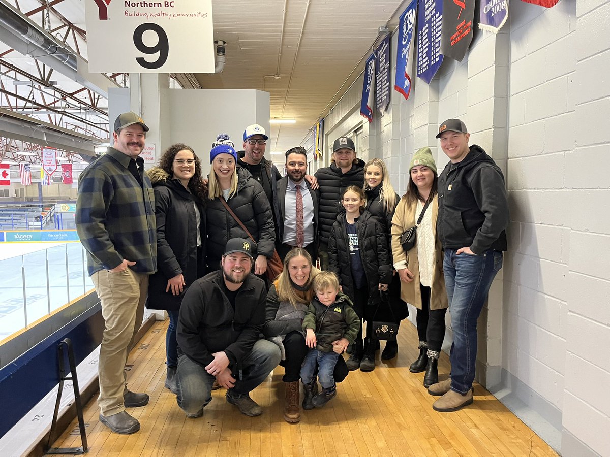 Great night with great friends watching  the <a href="/PentictonVees/">Penticton Vees</a> and spending some time with Fraser! Safe travels home!