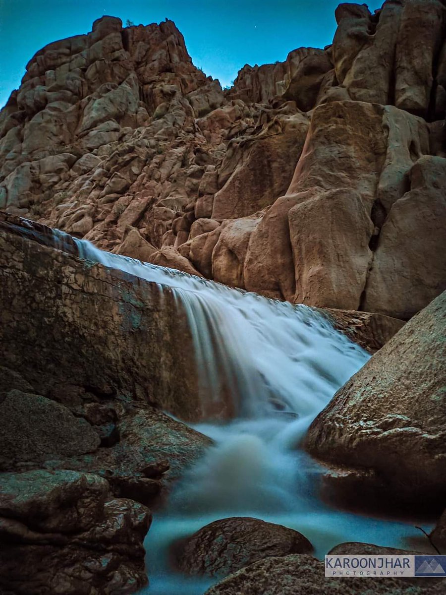 shanker1101's tweet photo. The Karoonjhar Hills being a crucial source of water for the people of Parker emphasizes the need for sustainable water management and conservation measures to safeguard this vital resource for the local  community.
#SaveKaroonjhar #Karoonjhar 
@RamsarConv https://t.co/bG5z4TVBOi