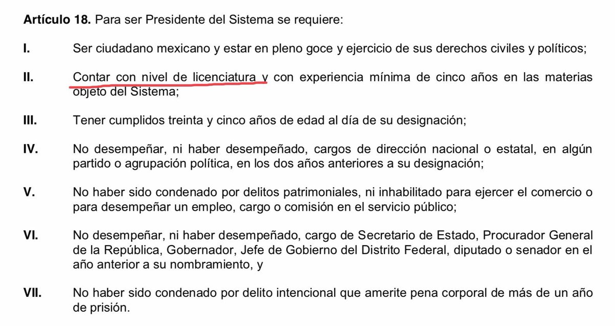 bereaguilarv's tweet photo. #JenaroVillamil anda muy bravo y reta al doctor #Sheridan a investigar las tesis de los fiscales neoliberales…Lástima que a #Jenaro no podrá investigarlo porque ¿qué creen? que  se convirtió en presidente del SPR sin cumplir con el requisito de ser titulado y además se fue a extraordinario precisamente en radio y televisión.