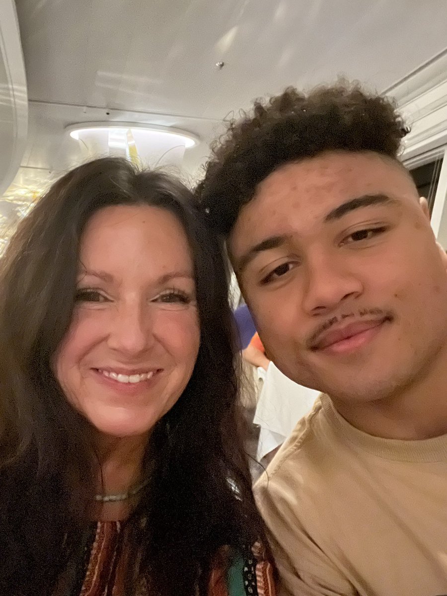 Amy Taylor ✝️🌵 tweet media