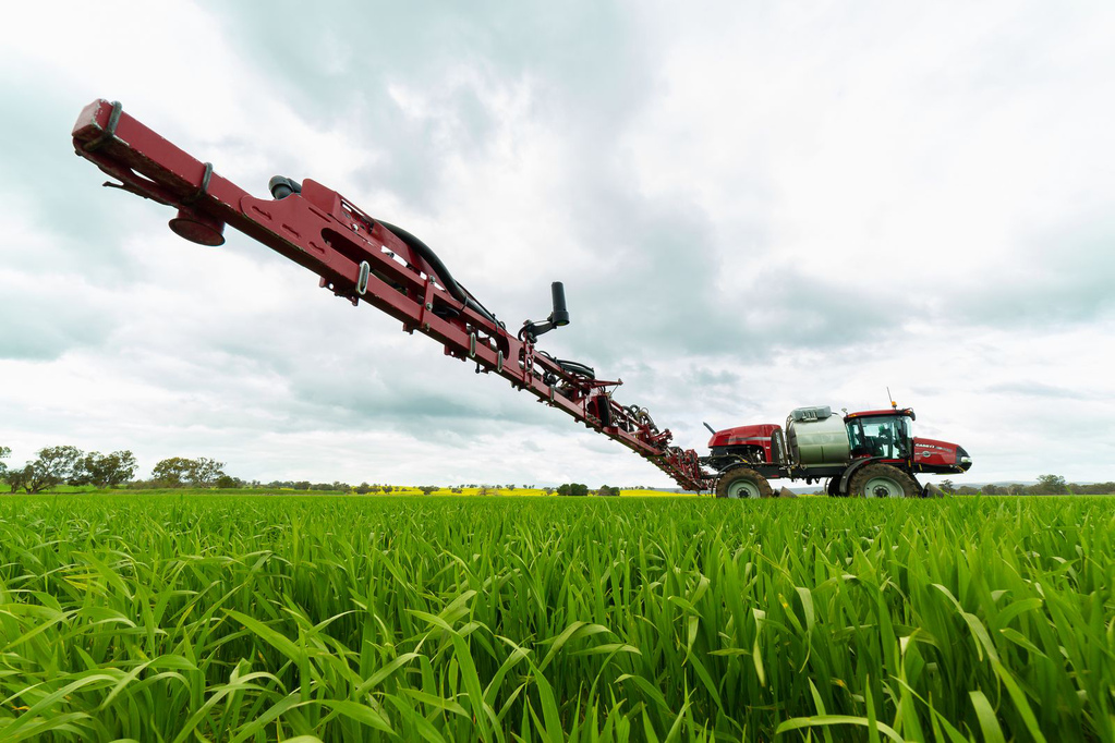 theGRDC's tweet image. Finished harvest? Thinking about summer weed management? Handy resources from GRDC &amp;amp; Grain Growers Ltd:

👉 GRDC resources bit.ly/2CMvGVB
👉 Spray drift best practice bit.ly/3Tm3teH
👉 Spray application &amp;amp; drift management video series bit.ly/3GOmdM8