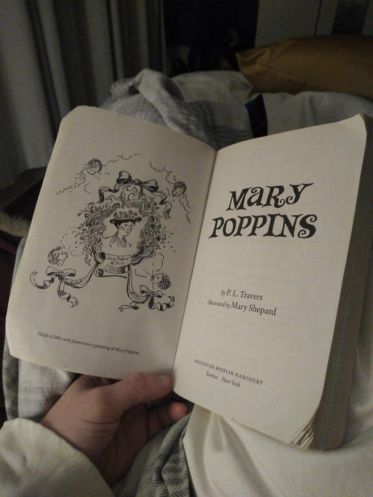 carolineacolby's tweet photo. First book of the year done. 📚
Mary Poppins by P.L. Travers
#pltravers #marypoppins
#60booksinayear #BooksWorthReading
#2024goal https://t.co/XqcdHepfHi