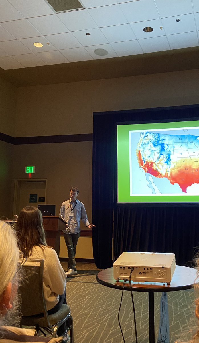 Haussben's tweet photo. Wrapping up my first SICB conference. Met so many great people and was great seeing collaborators in the @HaussmannLab! #SICB2024 https://t.co/pO1x53JkMs