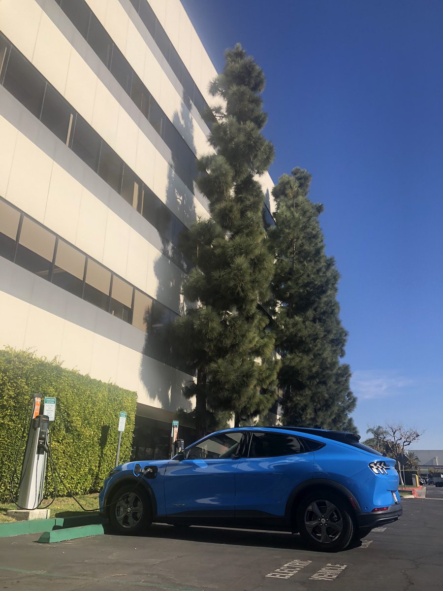 Andreas @ DynamicEyeStudios.TEZ/.ETH 🐦 tweet media