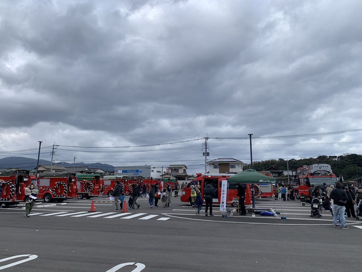 esdoragon's tweet photo. 本日糸島市では、消防の出初め式に伴い、糸島消防や各消防団も集まり、各種体験などが行われております。
昨年建設された避難施設に隣接する多目的公園で行われております。 https://t.co/YrgSuDtluS