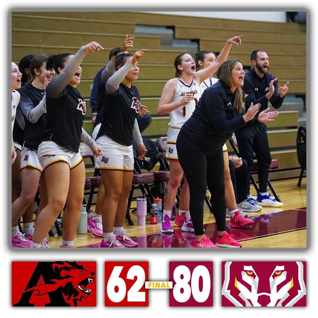 AlverniaU's tweet photo. The Men’s &amp; Women’s Basketball Teams both walked away with cross-town rival wins tonight! Go Wolves! @AlverniaWbb @VernBasketball 

📸 @VernAthletics https://t.co/v2xKMZnvSz