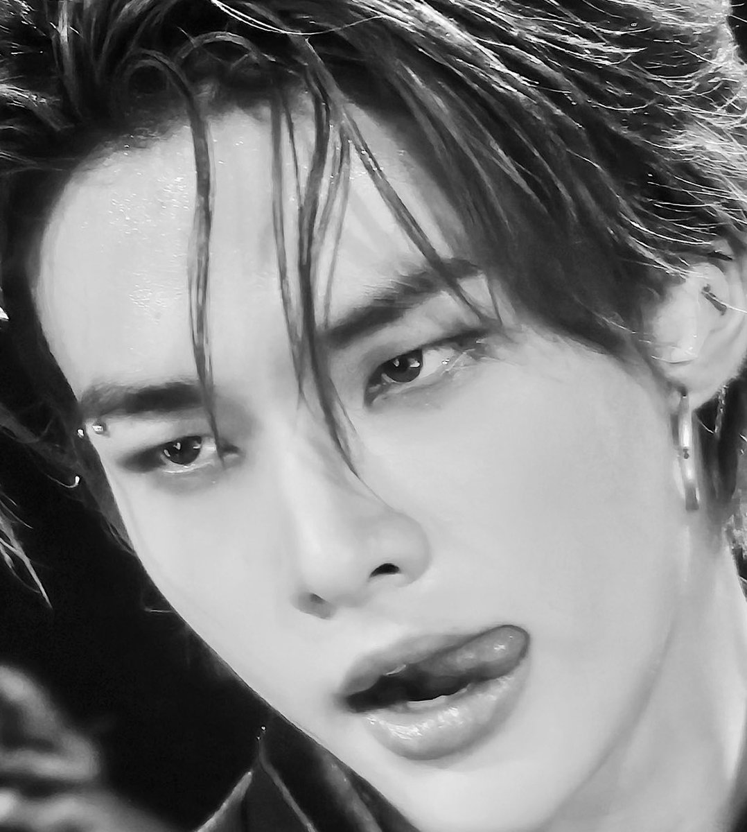 nani VIO A SKZ tweet media