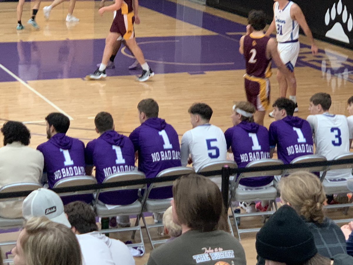 Crown College MN with a pretty sweet team motto!! <a href="/hunter_pinke/">Hunter Pinke</a> #NoBadDays