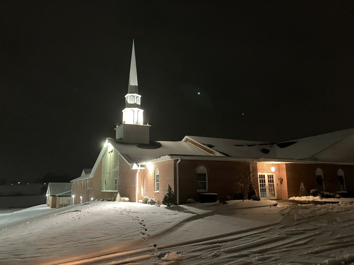 lebanongmc's tweet photo. The snow will be plowed and the church will be warm for our services tomorrow! Come join us tomorrow morning at 10:30 and 6:00 tomorrow evening! Sunday School is canceled. We are looking forward to a great Lords day! https://t.co/9mwqiVtIUl