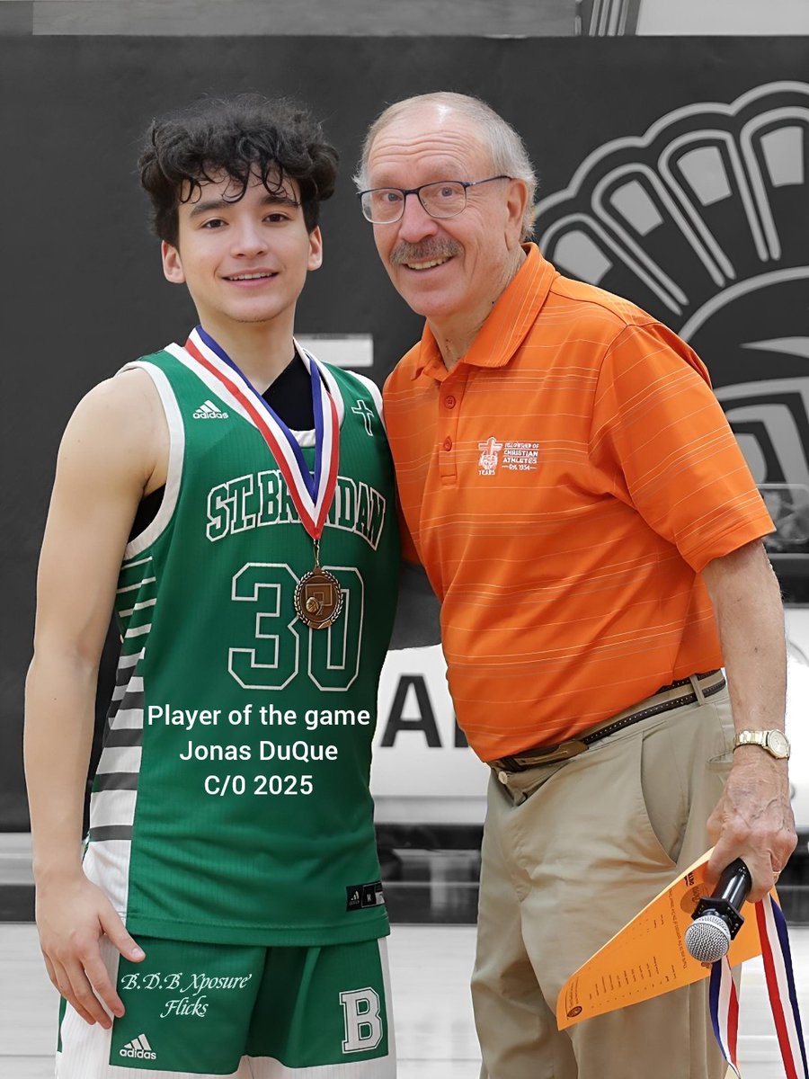Bigdaugbball's tweet photo. Don Stewarts shootout at
Lely...@StBrendanHigh vs @FBAbball_4HG went down to the wire in overtime. St Brendan taking the W 52-49. @jonasduque1 @ScottSstewart @UOrangemen @espn @ESPNSWFL @FloridaNewsNow_ @Mattlas83 https://t.co/6XINOk5Q4P