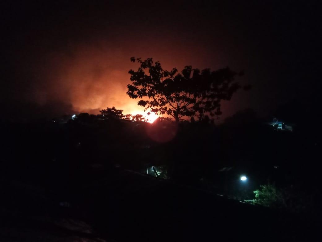 romddullah's tweet image. @ArsonAttack 5, Jan 7

A massive fire, laden with betrayal, has torn through plastic-made #Rohingya shelters in camp 5, leaving a trail of destruction. The year 2024 is witnessing heart-rending reports of fire incidents emanating from different camps.

Photo: Collected