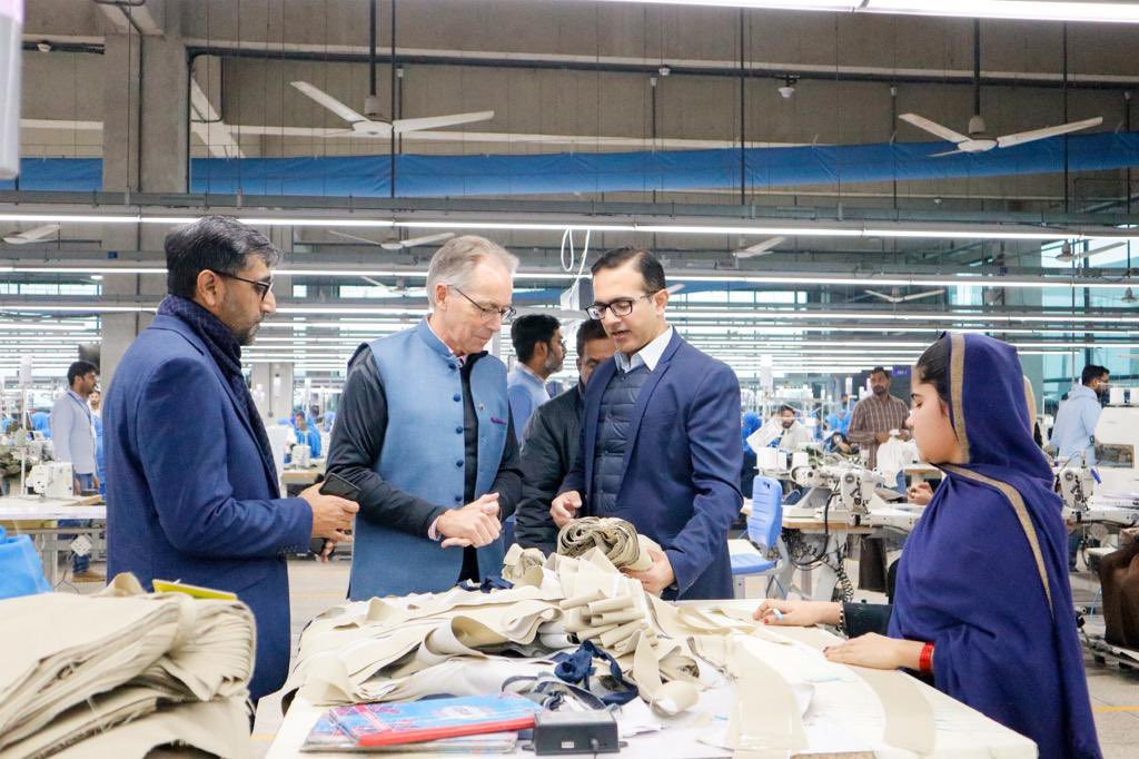 Timothy Kane tweet media