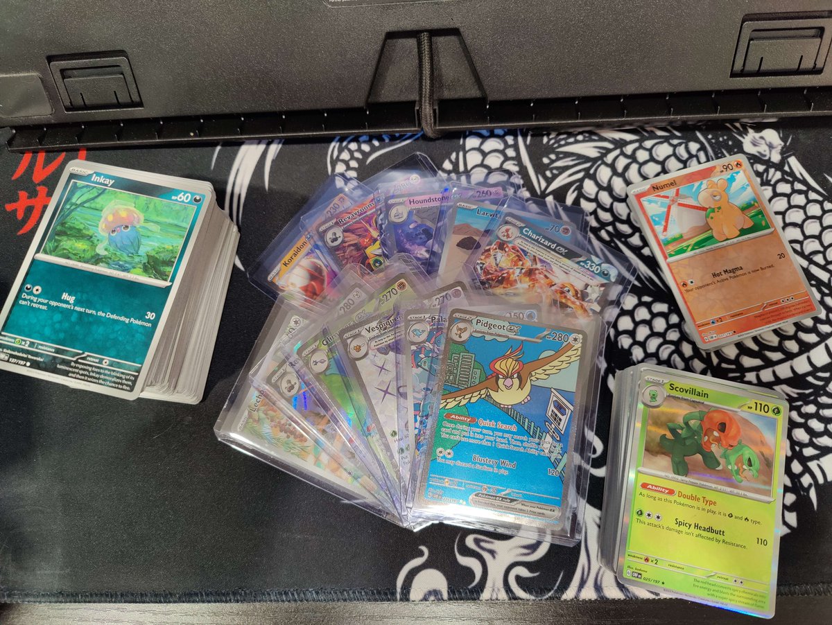reallybamboo's tweet photo. Shout out to @PokeHEX5555. Can't believe I got lucky enough to win that giveaway. Thanks again for all you do and the videos you make. I get to live vicariously through all those pack openings. https://t.co/mxMk23yh4H
