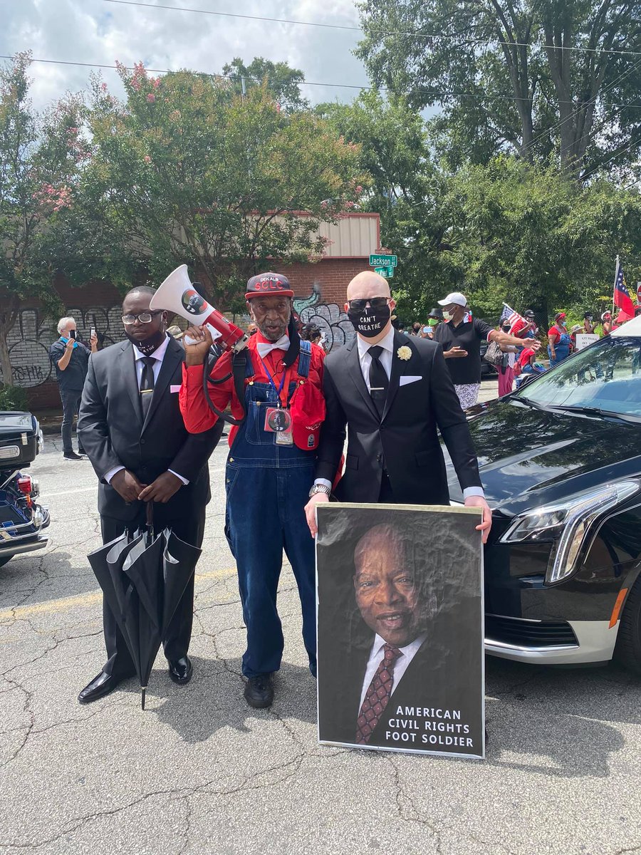 SirMaejorATL's tweet photo. Sir Maejor Page of Black Lives Matter Greater Atlanta &amp; Hi Frequency Ohio and Rev. Nathan Knight of Dekalb SCLC attending Civil Rights Leader &amp; Former Congressman John Lewis's Funeral in Atlanta, GA   #HiFrequencyOhio #HFO #BLMGA #BLMatlanta #BLMATL #SirMaejor #JohnLewis https://t.co/NBEsSmEVp4