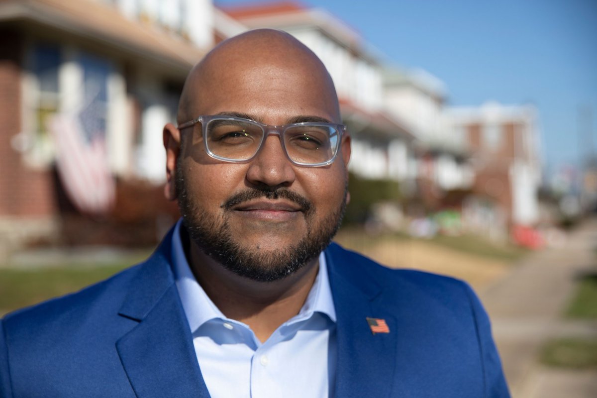 Aizaz Gill

Aizaz Gill, president of the Burholme Civic Association, will be running in the Republican primary in the 172nd Legislative District.

The primary is April 23. The Democratic incumbent is Rep. Kevin Boyle. #AizazGill #NortheastPhiladelphia

northeasttimes.com/2024/01/06/640…