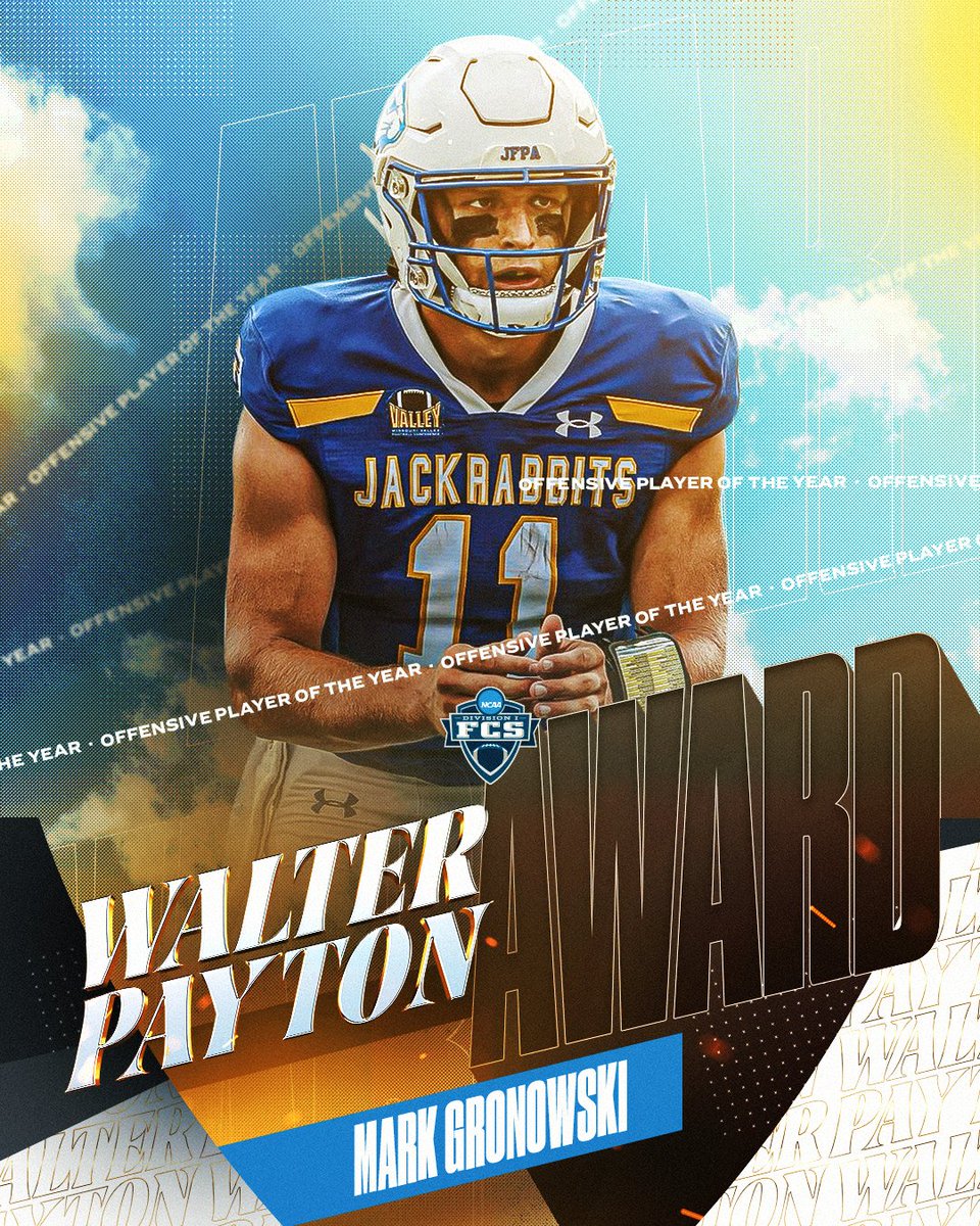 𝐖𝐚𝐥𝐭𝐞𝐫 𝐏𝐚𝐲𝐭𝐨𝐧 𝐀𝐰𝐚𝐫𝐝 𝐖𝐢𝐧𝐧𝐞𝐫: <a href="/mgronowski11/">Mark Gronowski</a>

This award honors the FCS Football Offensive Player of the Year.

🔗 on.ncaa.com/7g95ydkh

#FCS x <a href="/GoJacksFB/">SDSU Football</a>