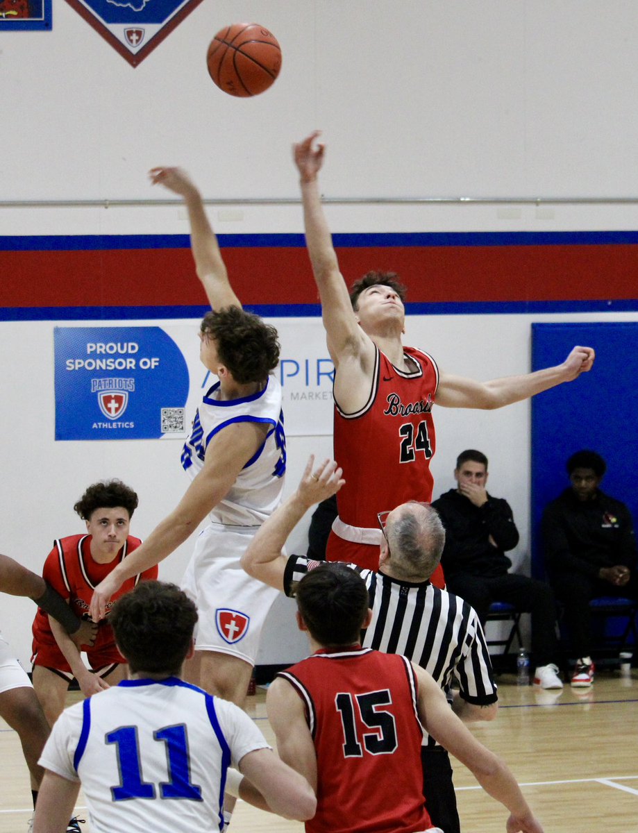 thebarnhearts's tweet image. Brookside nail biting battle vs Open Door tonight! CARDS get the win! ❤️‍🔥🖤🏀💪👏 #CardinalStrong @Cardinal_BBall