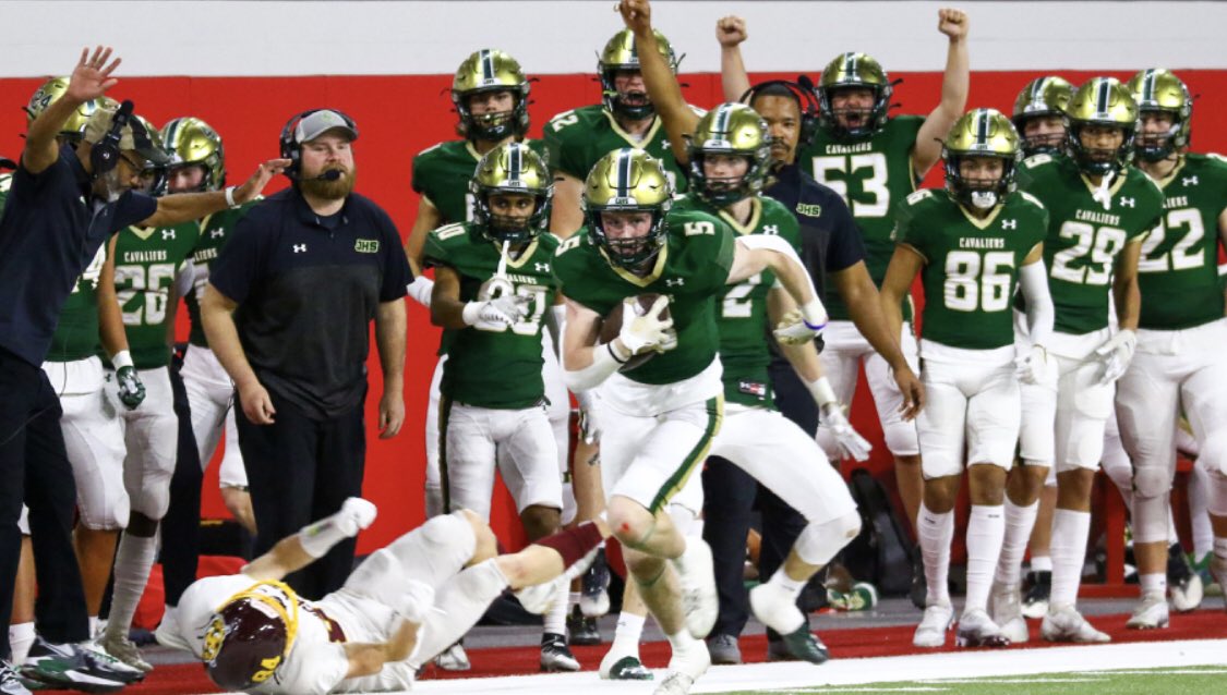 SFJeffersonFB's tweet photo. A little over a year ago they ended their high school careers as state champions.
Tomorrow they take the field with a chance to become NATIONAL CHAMPIONS! Best of luck and Go Jacks!
#CompeteForExcellence #SurrenderTheGoal https://t.co/888kYYtbuq
