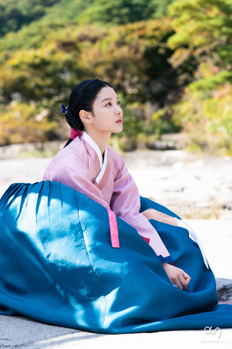kimyoujung_net's tweet photo. https://t.co/3RrUByoy8v

#김유정 #kimyoojung #kimyoujung
#마이데몬 #MyDemon https://t.co/ZCX9t0zEDZ