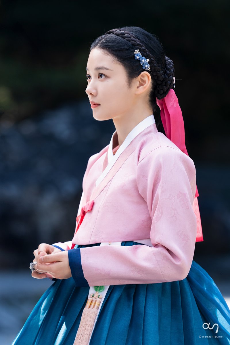 kimyoujung_net's tweet photo. https://t.co/3RrUByoy8v

#김유정 #kimyoojung #kimyoujung
#마이데몬 #MyDemon https://t.co/ZCX9t0zEDZ