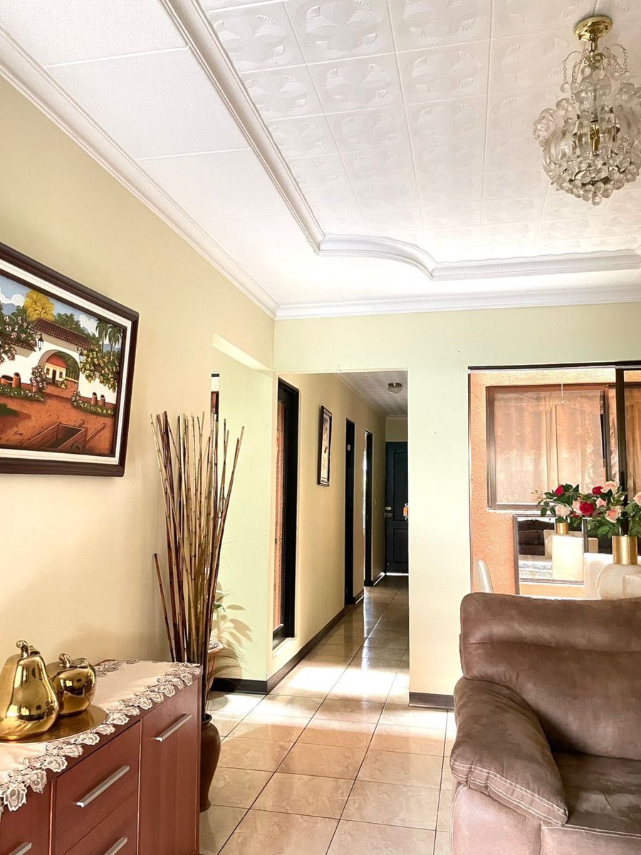 BusquemosCasa's tweet photo. Casa en venta
País: Costa Rica
Precio: ₡78,000,000
Información de contacto aquí:
https://t.co/4JAmQ4zjYz
#costarica #casas #ventas #callelachumeca #loshiguerones #alajuela #cantónalajuela #alajuela #costarica #propiedades #bienesraices #busquemoscasa https://t.co/OQsyoM7K9Q