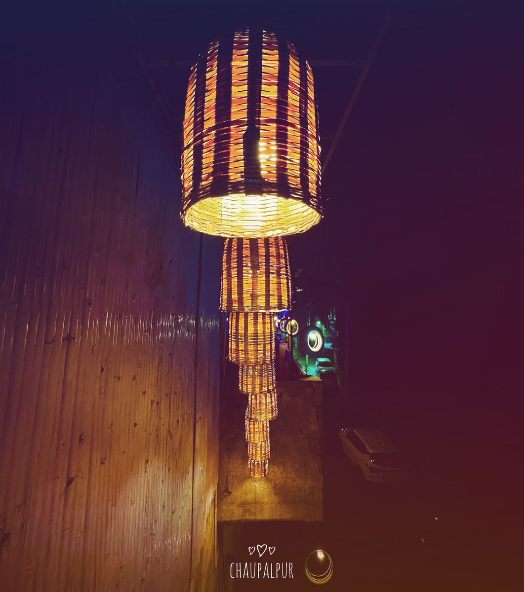 chaupalpur's tweet photo. Night Mode 😍 !
#chaupalpur #chaupalpurcafe #fun #food #more #cafesofdelhi #rooftopdesign #rooftopcafe #bestcafe #partyplace #familyfriendly #couplefriendly https://t.co/LrClfCBobQ