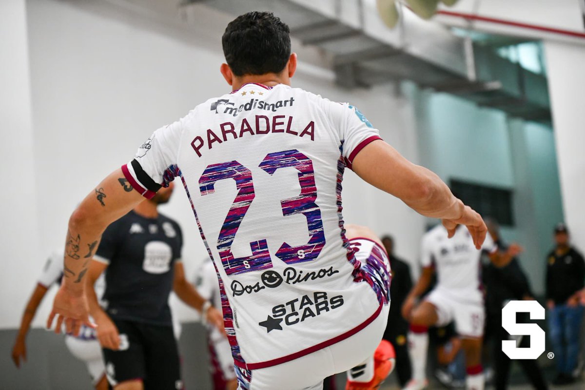 SaprissaOficial's tweet photo. ¡CALIENTA EL TRICAMPEON! ¡CALIENTA EL CABALLERO!

📸 @PMEimages https://t.co/HyhJHx4OLm