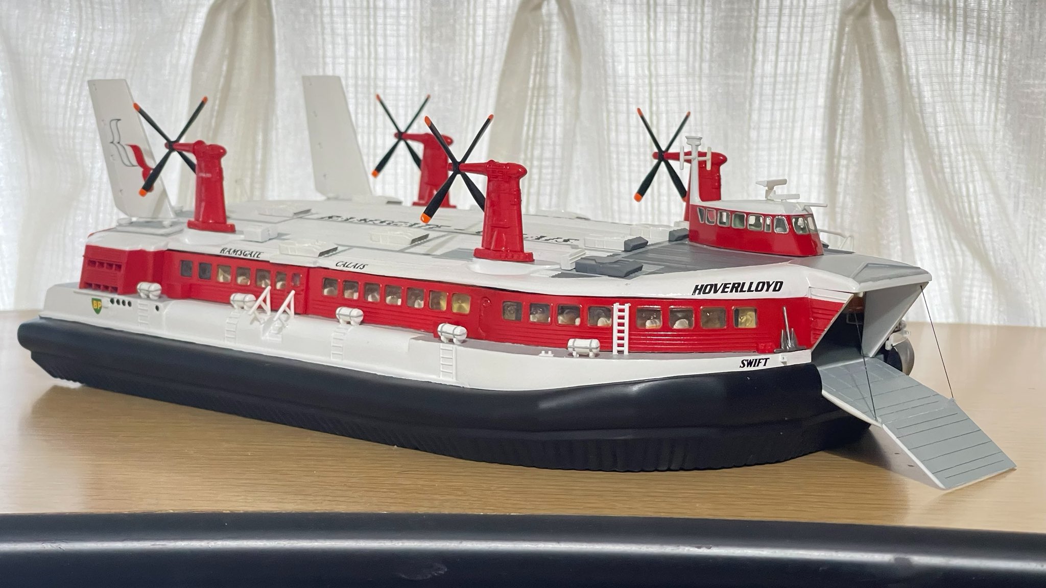 PTM]1/144 BHC SRN4 HOVERCRAFT [09171] エアフィックス(AIRFIX