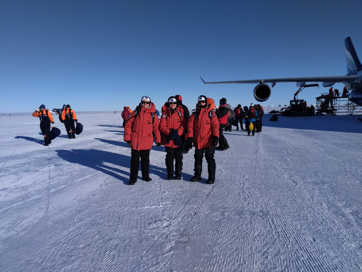 greeninglab's tweet photo. So proud of Dr @RachaelLappan (group leader / DECRA fellow) and Dr @SophieIHolland (postdoc) who have just arrived in Antarctica to conduct a month of fieldwork. Representing Securing Antarctica's Environmental Future (@saef_arc). Looking the part in the pics below! https://t.co/k8ba0W3JnU