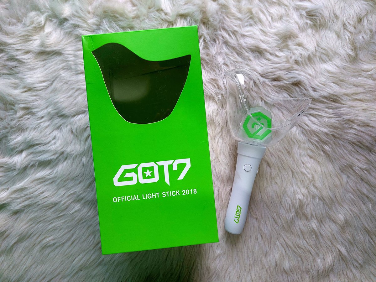 justpeachbeom's tweet photo. LFB | WTS
Ahgabong v2 - 1,800 (nego) never used, opened to check only.
GOT7 Gotoon Pillow - 2,500 (bought this for a higher price + sf)
If both ahgabong and pillow - 4,000

MOP: Gcash &amp; BDO bank
MOD: JRS, J&amp;T, GGX and LBC  
RFS: decluttering
✅️two weeks reservation (sure buyer) https://t.co/DA0kCOXvXT