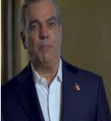 “En el gobierno del cambio”.                                               Aumentaron la factura eléctrica 
Aumentaron los alquileres 
Aumentaron los alimentos
Aumentaron la factura telefónica 
Aumentaron la factura del colegio
Aumentaron el gas
Aumentaron el cable
Aumentaron