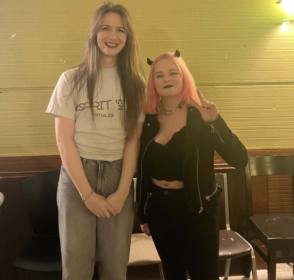 JynxiaOnline's tweet photo. I genuinely can’t even put into words how unreal tonight was, to Astrid, Alex, and everyone I met at the gig, from the bottom of my heart thank you for one of the best nights of my life, it genuinely means the entire world to me and I would do it all again in a heartbeat <3 https://t.co/hhUcIvzedv