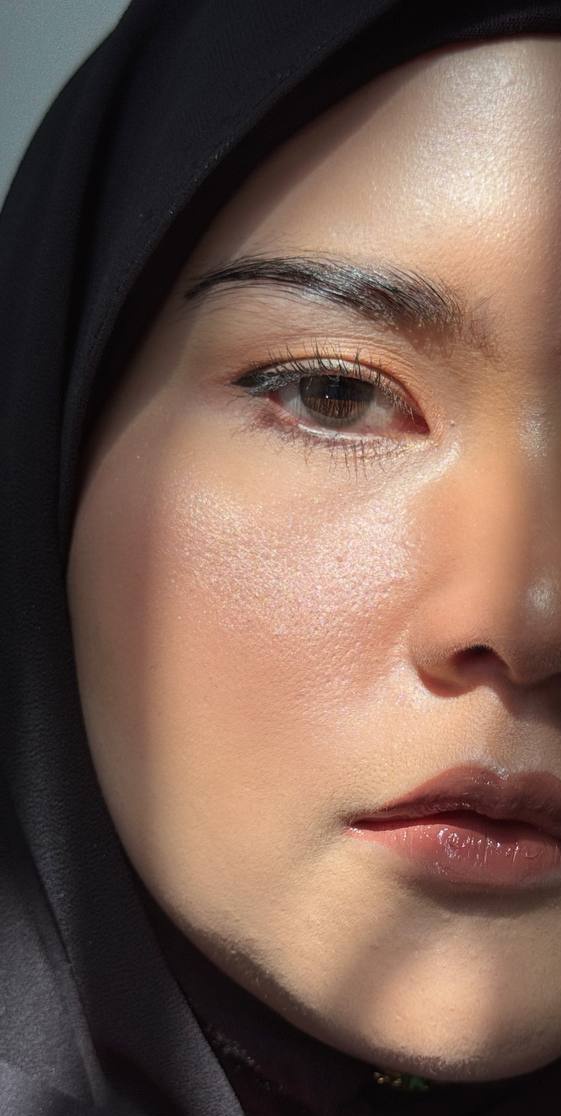 zalyazahari's tweet photo. 5 Skincare tips that i wish i knew earlier 🌨️ https://t.co/7eDgnAiZQN