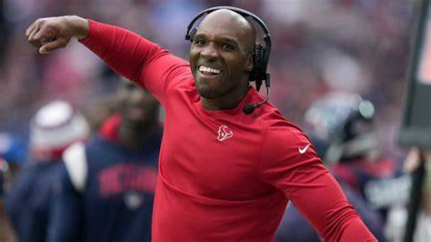 nflrums's tweet photo. 🚨 BREAKING 

The Houston Texans have made the playoffs in the first year of DeMeco Ryans