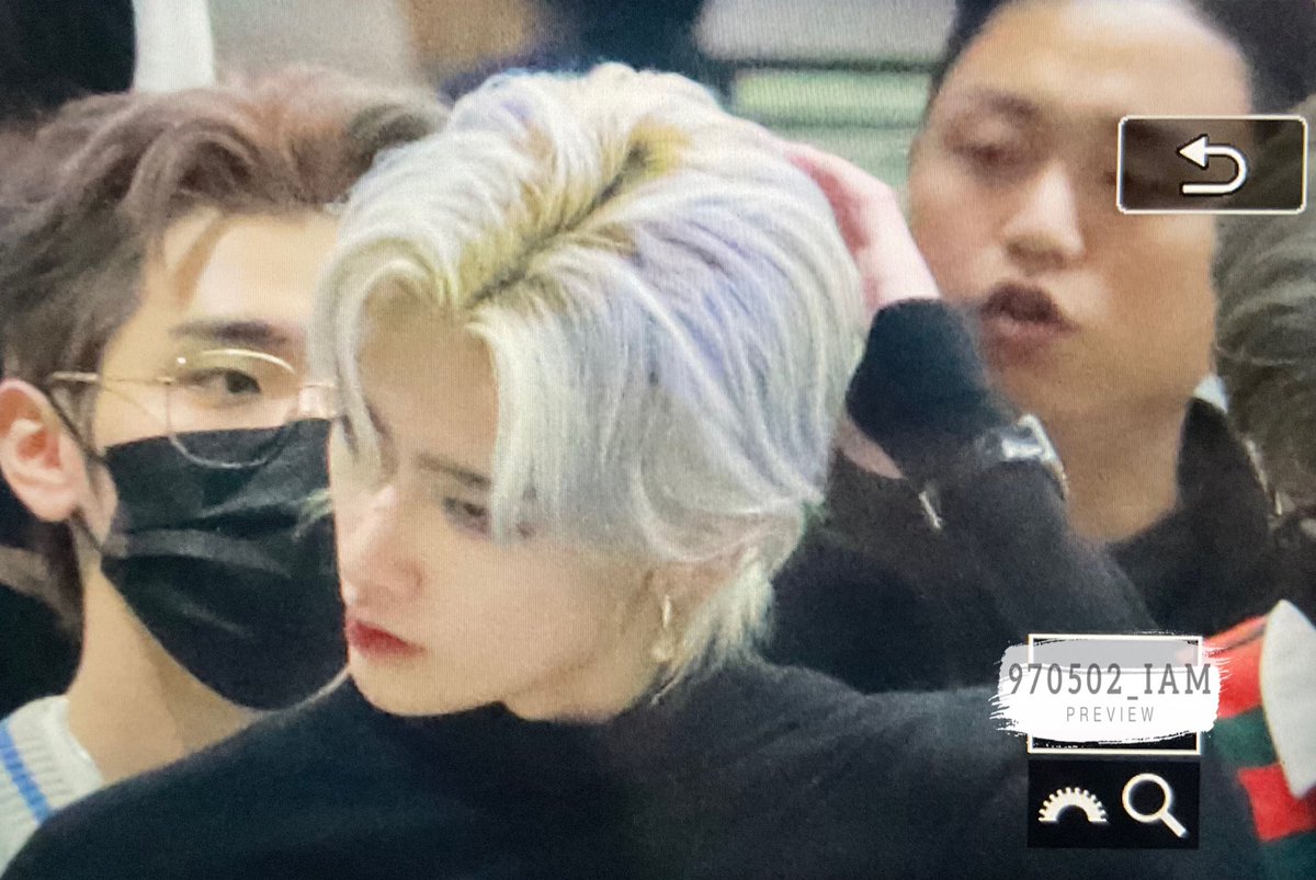 970502_IAM's tweet photo. 2024.01.07 ICN🛬
😯

#沈泉锐 #RICKY #리키 #リッキー
#ZB1 #ZEROBASEONE #제로베이스원 https://t.co/hz3hS5wu7k