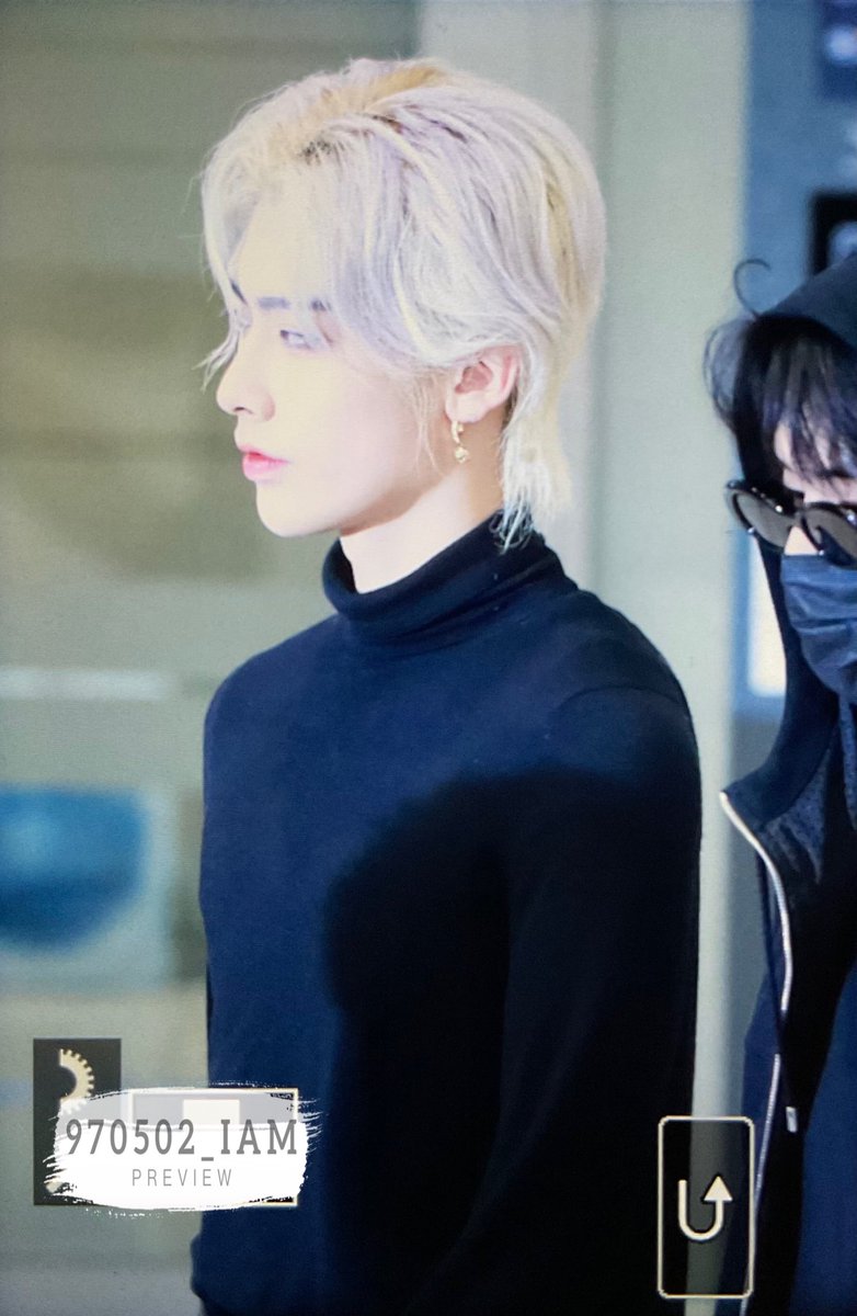 2024.01.07 ICN🛬
Real 🐈‍⬛

#沈泉锐 #RICKY #리키 #リッキー
#ZB1 #ZEROBASEONE #제로베이스원