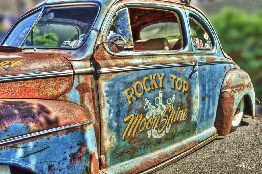 Rocky Top - DoctorSid #Gallery5 #ratrod #moonshine #ArtofAutos #moonshine #whitelightning #rustycar doctorsid.com/autos/index.ht… via @_doctorsid