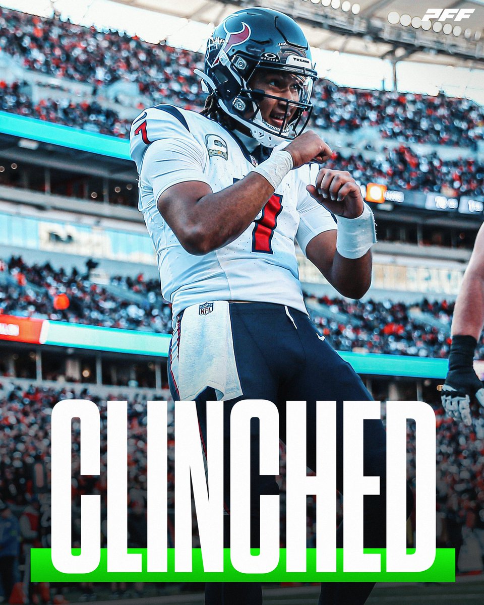 PFF's tweet photo. THE HOUSTON TEXANS ARE GOING TO THE PLAYOFFS https://t.co/xNpEQYmyej
