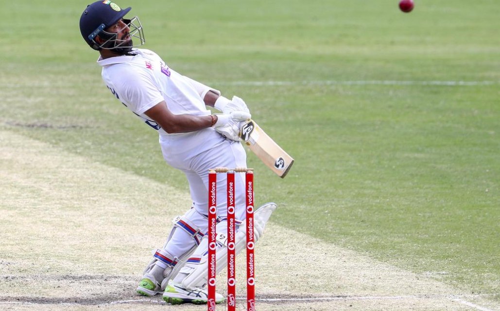 Cheteshwar Pujara - The Phenomenon , That helped India to win First Ever Series in Down Under Australia 
A 🧵

"While the Australian cricket team was keeping a wary eye on Virat Kohli, Pujara snuck up from behind and executed the perfect mugging. In addition to helping India win