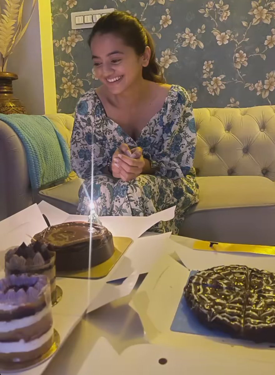 Wishing you a very happy birthday to our dearest hellaaaa❤️
May all your dreams come true with loads of happiness, good health and success. ✨
<a href="/OfficialHelly7/">HELLY</a> keep sprinkling your charm, and have a blessed year ahead. 🤗❤️
