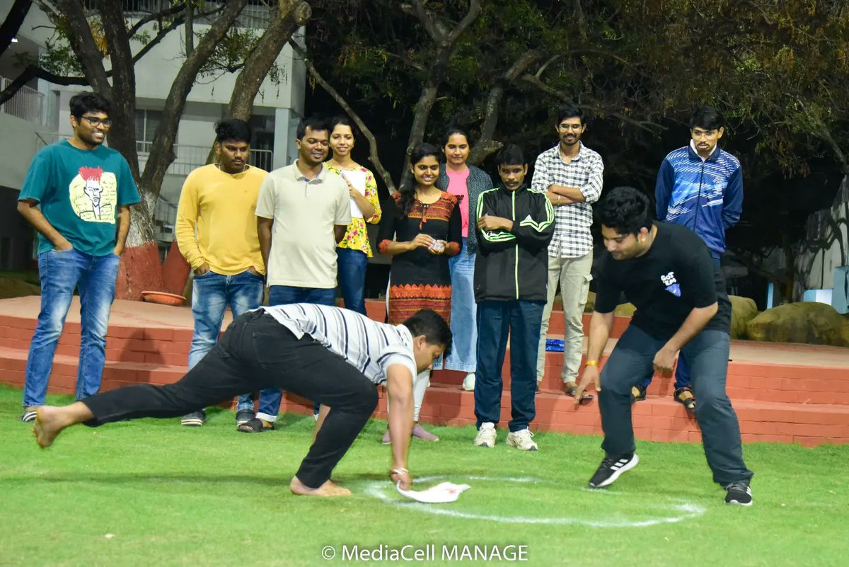 SportsComMANAGE's tweet photo. Spot event - 'dog in the bone' marked the begining of ZENITH '24 and took the center stage in an atmosphere of sophistication, agility and excitement. https://t.co/sfhOmQWreG