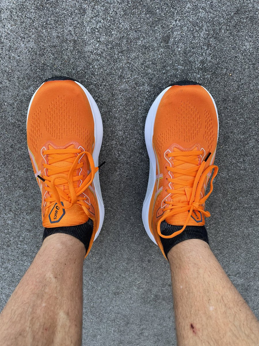 Thanks to the team at ASICS New Zealand. I won a pair of my favourite shoes - ASICS Kayano at the recent Tinman Triathlon. As you can see they have been my shoes of choice for sometime now. My first model was the 21… now onto number 30
@asicsnz <a href="/TriathlonNZ/">Triathlon NZ</a>